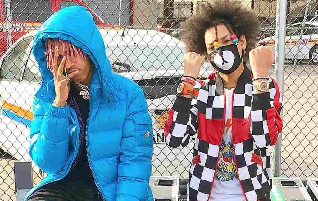 Image of duo of dancers and musicians, Ayo and Teo