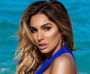 Lyna Perez Net Worth, Birthday, and Wiki - celebritygen.com