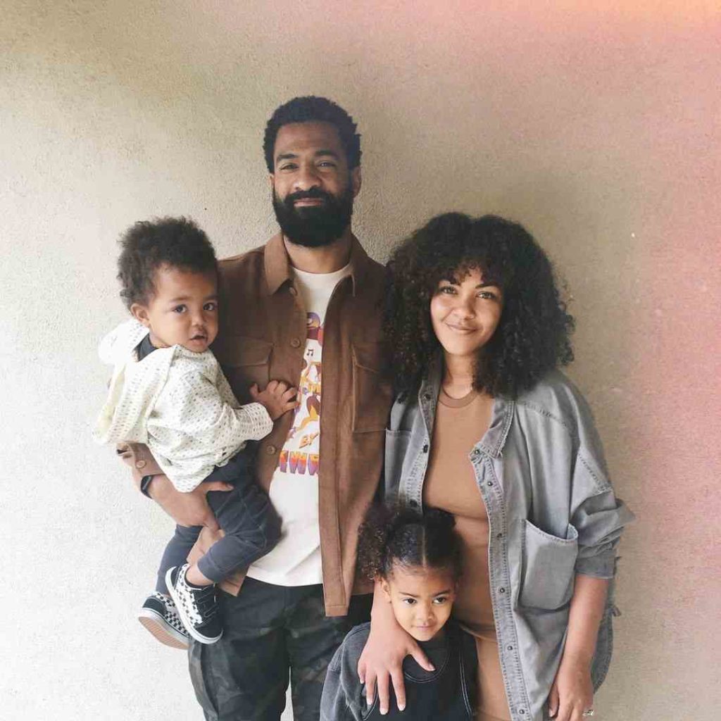 Image of Spencer Paysinger, wife, Blair Paysinger and their children