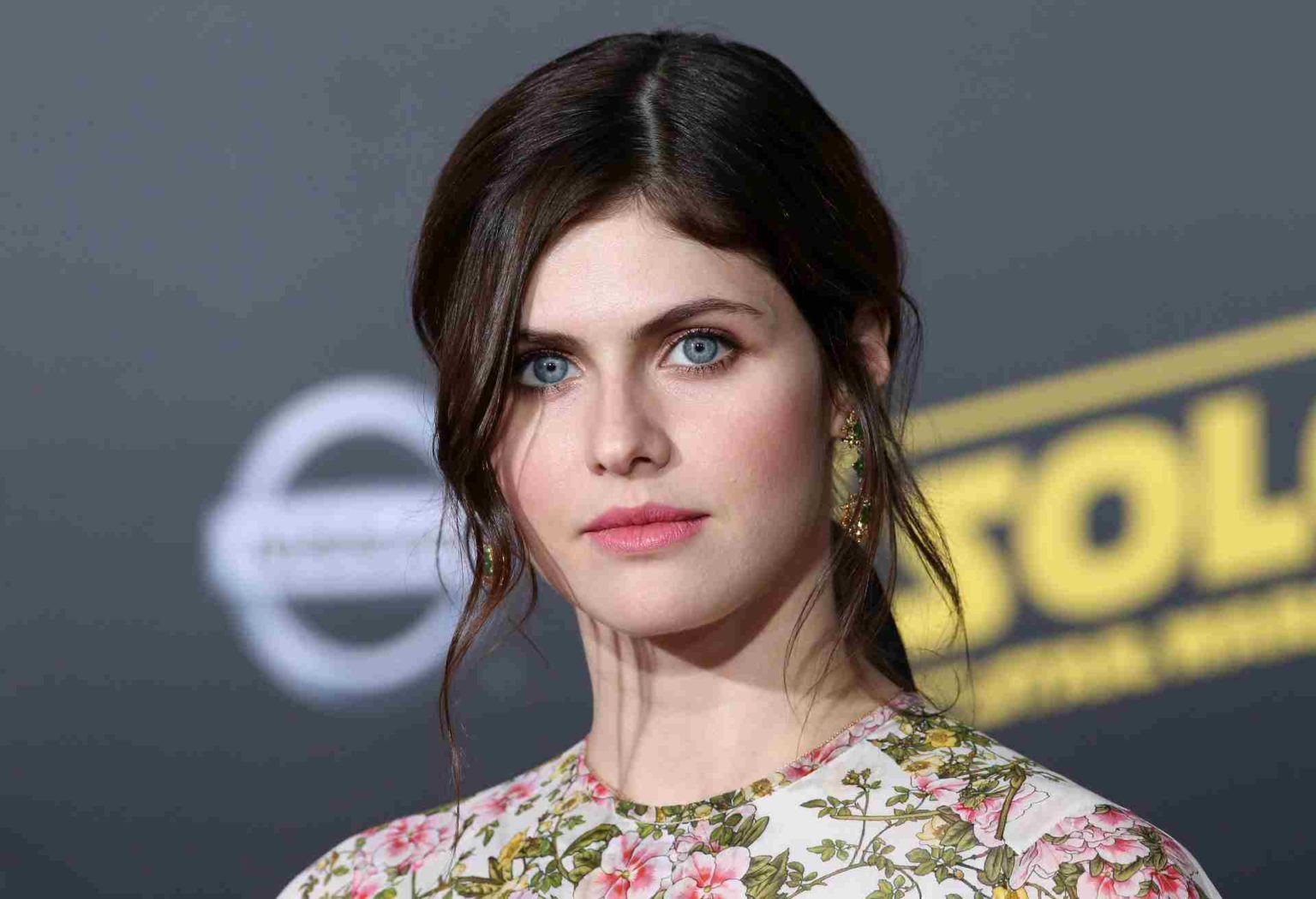 Alexandra Daddario Net Worth, Husband, Measurements.