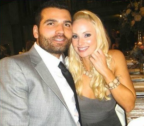 Image of a Canadian baseball player, Joey Votto and his girlfriend