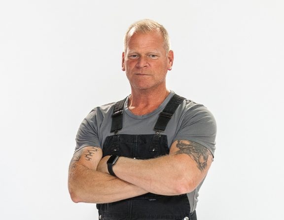 Image of a Canadian businessman and builder, Mike Holmes