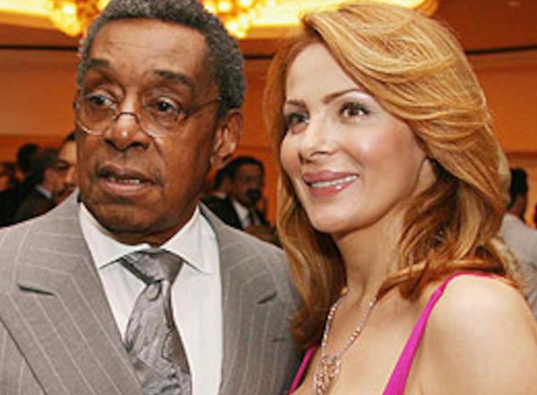Victoria Cornelius (Don Cornelius Ex Wife) Step Grand Daughter