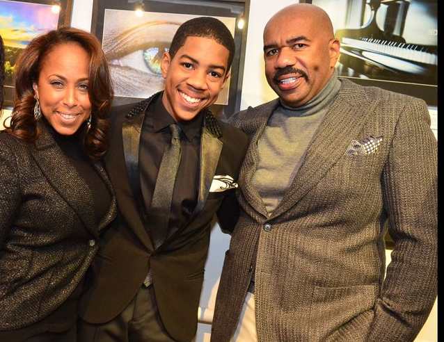 Wynton Harvey looking happy with his parents, Steve and Mary