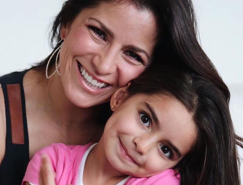 Aitana Derbez looking happy with her mother, Alessandra