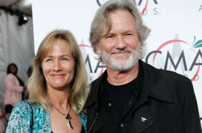 Lisa Meyers: Age and Facts about Kris Kristofferson Wife - celebritygen.com