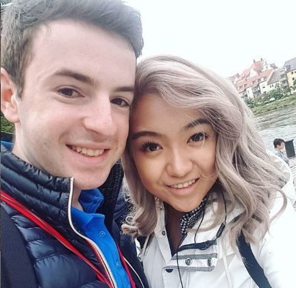 Jason Spevack with his girlfriend, Leah Chiu