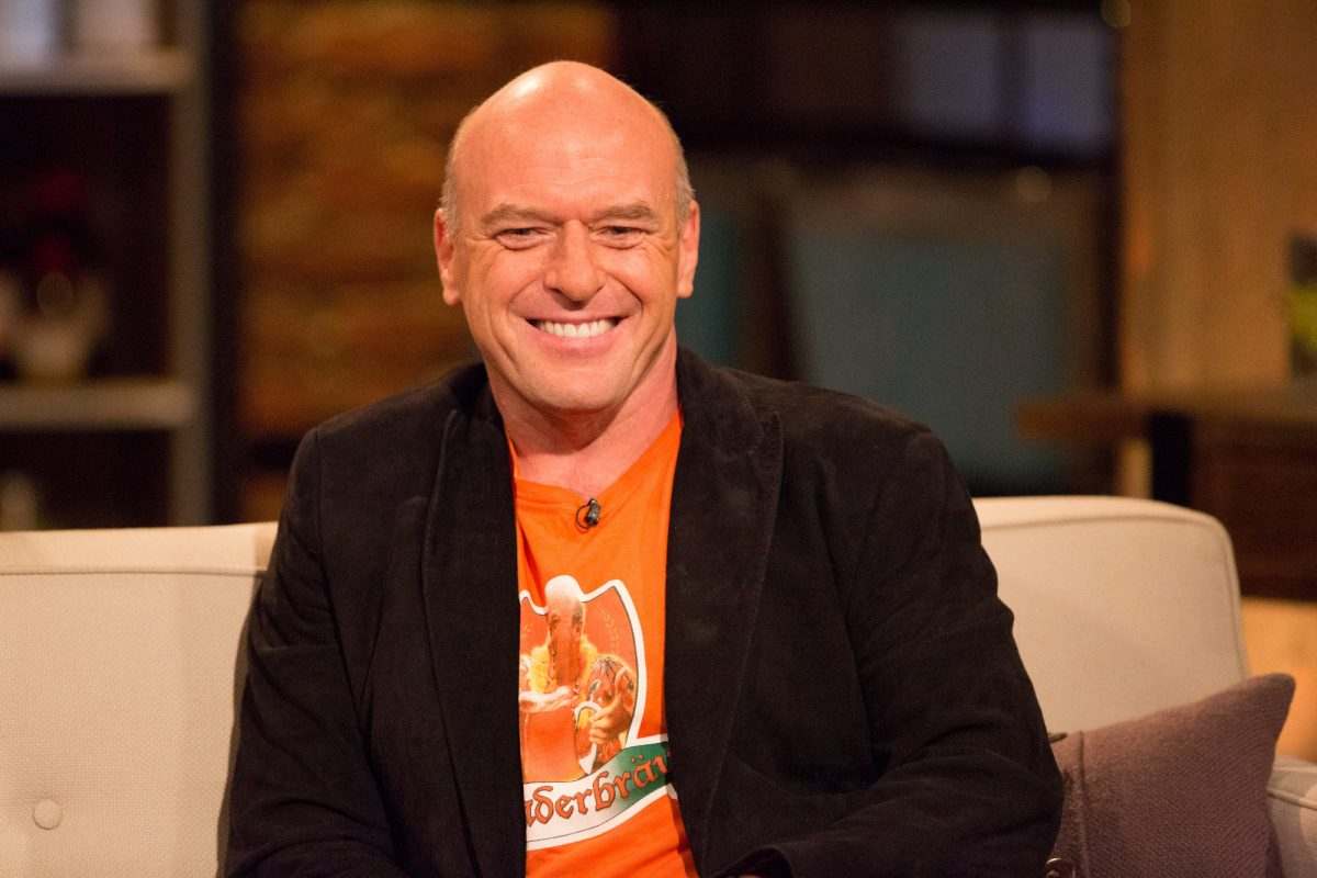 Facts about Dean Norris networth, height, age and wife